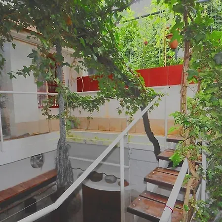 In Mit Terrasse Und Grill Appartement